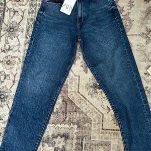 Zara Women's Boyfriend Jeans in Dark Blue
